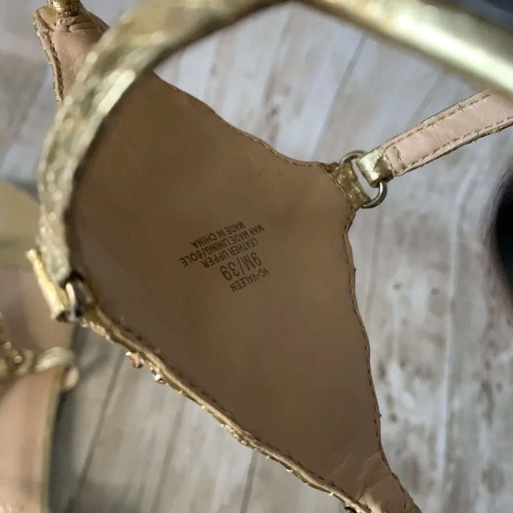 Vince‎ Camuto Valeen Women's Gold Jeweled Thong Ankle Strap Size 9m Sandals